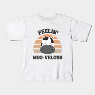 Feelin' Moo-velous - Animal - Kids Shirt & Onesie Kids T-Shirt